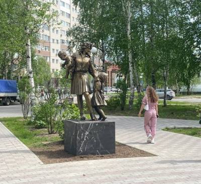 В сквере Матери появятся новые насаждения /ФОТО/ В сквере Матери появятся новые насаждения /ФОТО/