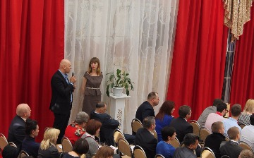 круглый стол73