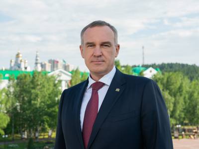 Поздравление губернатора Ханты-Мансийского автономного округа – Югры Руслана Кухарука с Днем России Поздравление губернатора Ханты-Мансийского автономного округа – Югры Руслана Кухарука с Днем России