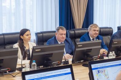 Вопрос улучшения дорожно-транспортной сети – на контроле Вопрос улучшения дорожно-транспортной сети – на контроле