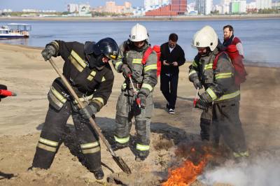 Ликвидация ЧС: в Нижневартовске проходят учения