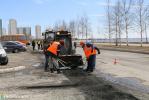 Ремонт дорог ведется только при хорошей погоде Ремонт дорог ведется только при хорошей погоде
