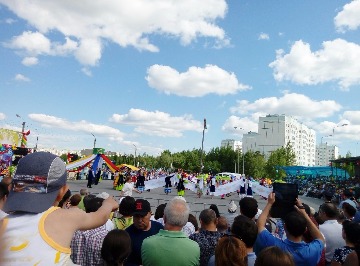 P60611-121201-001.jpg